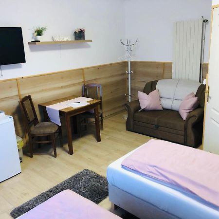 Melania Vendeghaz Hotel Balatonfokajar Luaran gambar