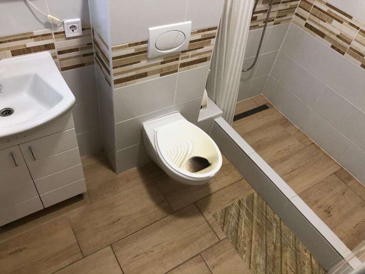 Melania Vendeghaz Hotel Balatonfokajar Luaran gambar